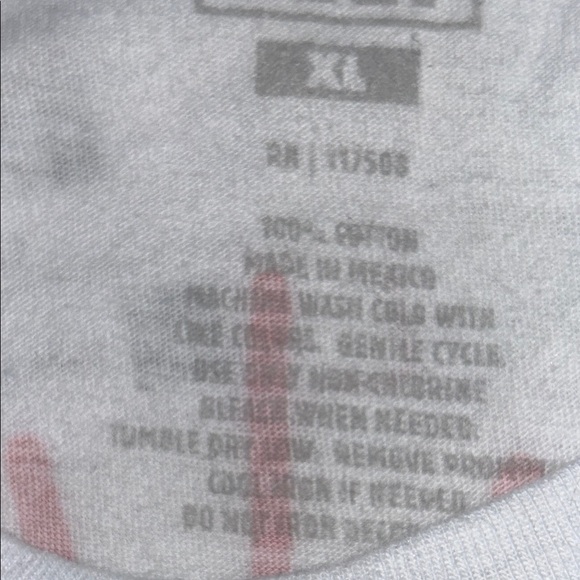 Reef Classic White Short Sleeve Tee - Picture 5 of 8